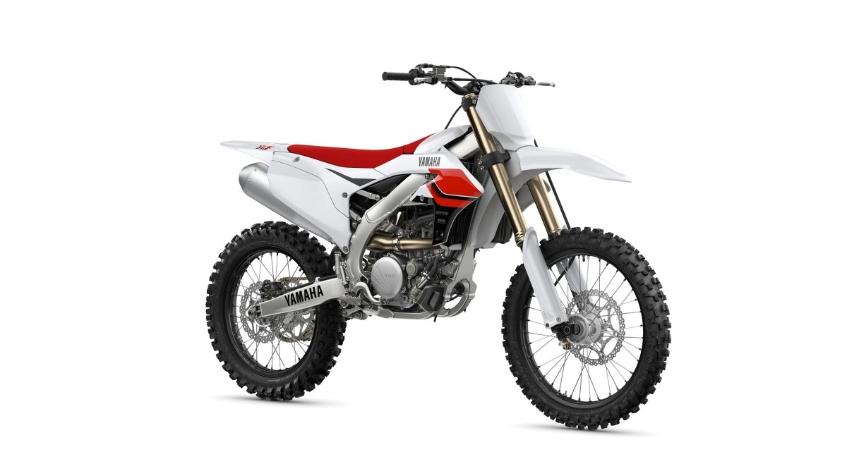 assets/images/motorcycles/thumbnails/yz-250-f-70-aniversario-2026.png